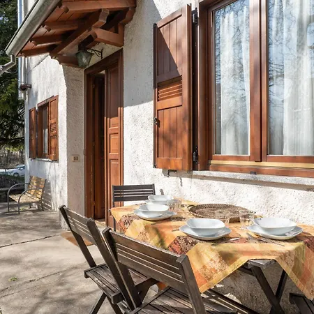 Il Giardino Delle Tre Veneri Holiday home Barzio